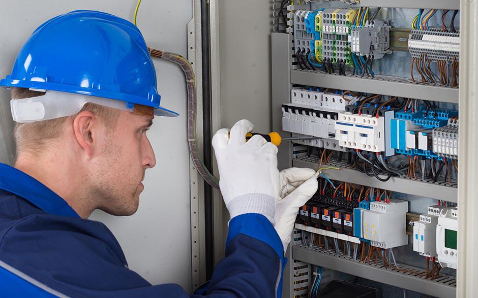 électricien Paris 15